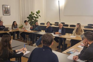 Lancement d’un Comité de consultation spécifique à la jeunesse